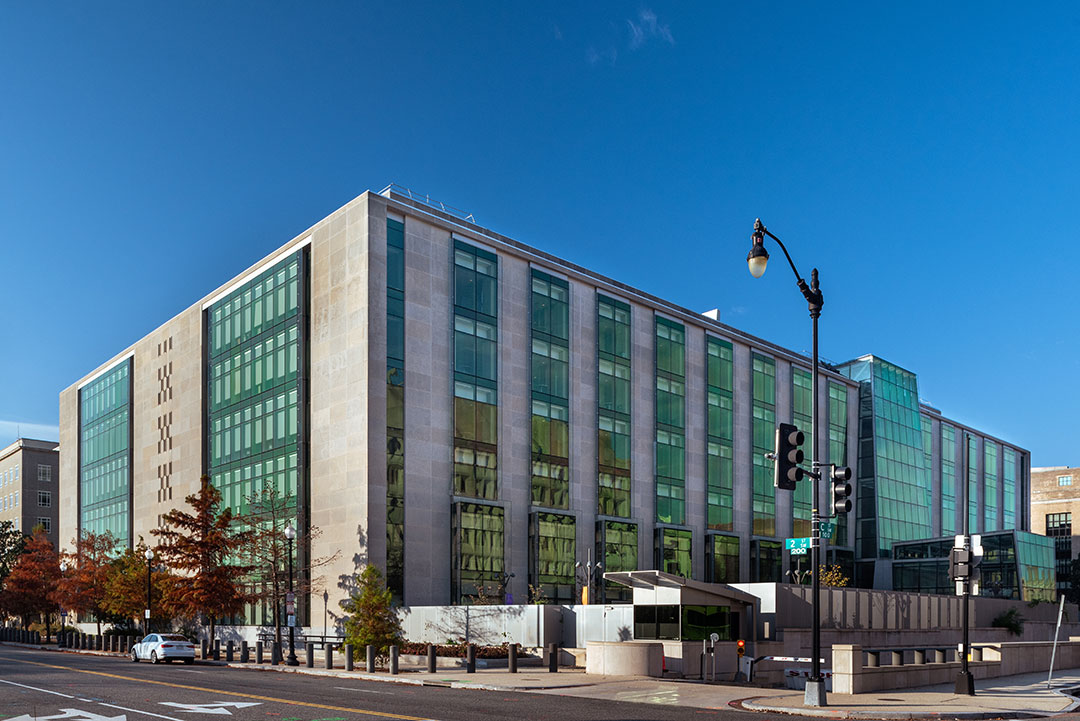 Federal Building stonework by Rugo Stone – Natural Stone Design & Architectural Stonework Fabrication Expert