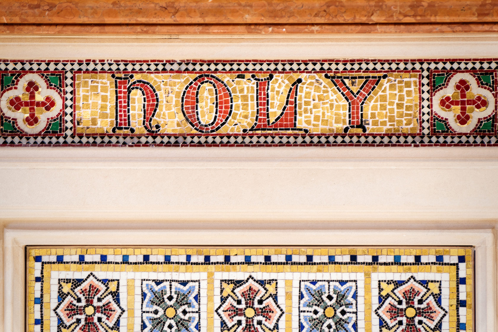 mosaic_lp_inner_image_7 Intricate mosaic artwork showcasing vibrant colors and expert craftsmanship.