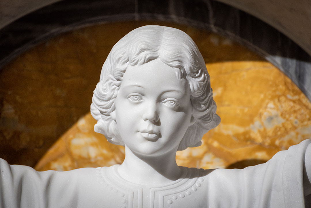 Fine marble detailing on sculpture of Venerable Cornelia Connelly by Rugo Stone – Experts in Natural Stone Design & Carving